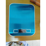 Дигитална кухненска везна с иноксов плот и LCD дисплей