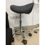 Работен стол седло с хидравличен амортисьор, регулиране на височината, подходящ за козметичен салон, масажно студио и спа, тату студио, удобно столче за зъболекари и лекари с въртене на 360 градуса