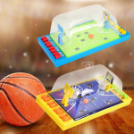 Баскетбол настолна игра за рефлекси и умения, вкарай пръв баскетблоната топка в коша като натиснеш бутона преди другия играч, ретро детска игра