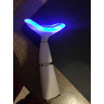 LED Масажор с фото светлина и йонофореза за стягане на двойна брадичка и изглаждане на бръчките на врата.