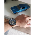 Масивен мъжки хронограф, спортно елегантен часовник с ефектен дизайн, който ще стои стабилно на ръката ви