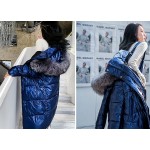 Дълго ватирано лъскаво зимно яке с качулка с голямо пухче и избор от 3 белстящи цвята, абсолютна защита от студа 