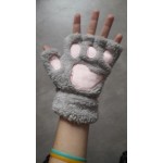 Пухкави плюшени ръкавици без пръсти във формат на котешка лапичка или лапа на мече, меки и топли за зимата