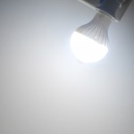 ЛЕД крушка Енергоспестяваща лампа със сензор за движение, 50 000 часа живот, фасунга: Е27, 5 W, 7W, 9W