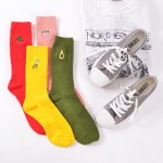 Памучни дълги чорапи със забавни бродерии на плодове:банан, авокадо ,череша, праскова